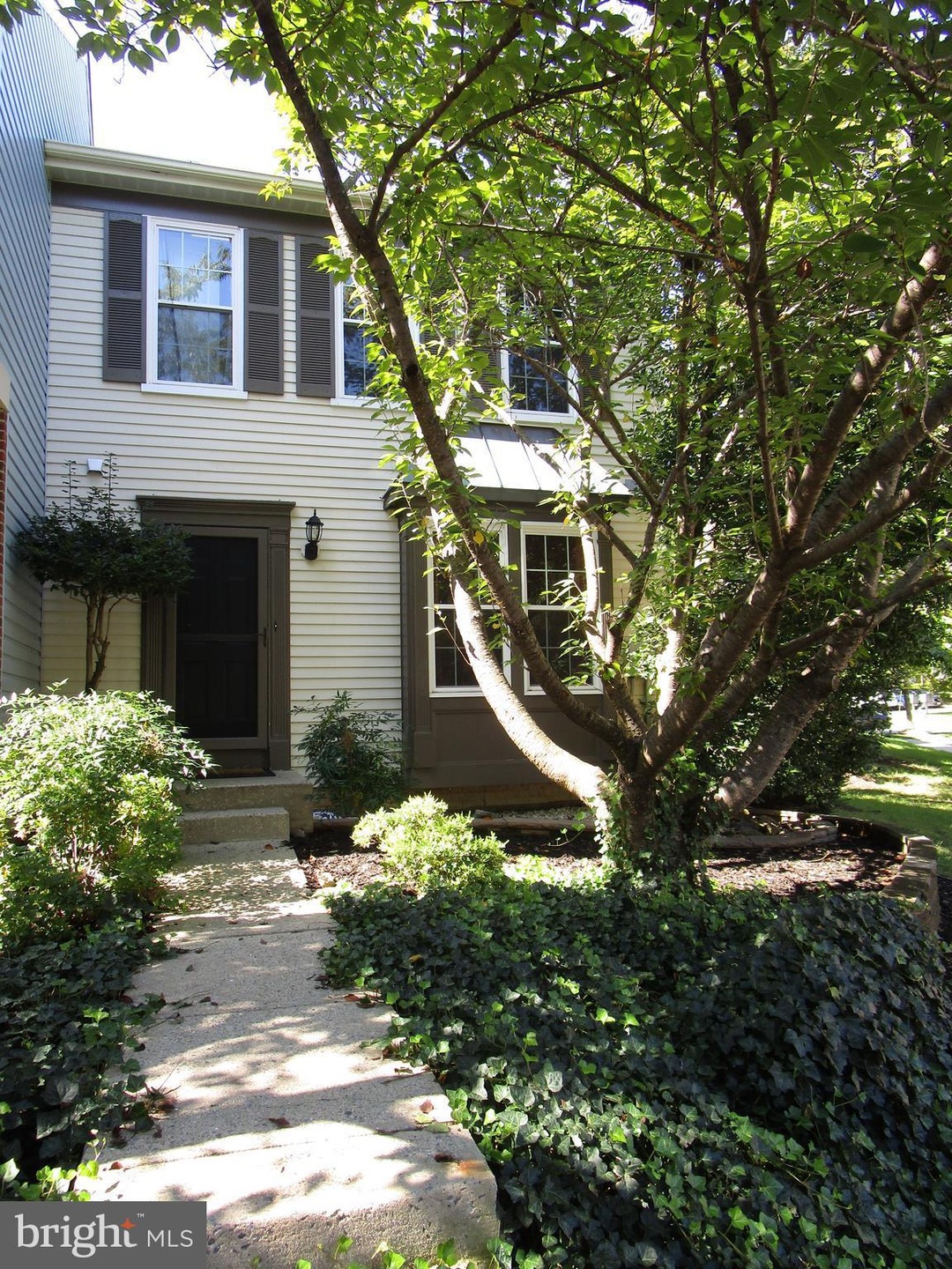 20536 Lowfield Dr, Germantown, MD 20874 - photo 1