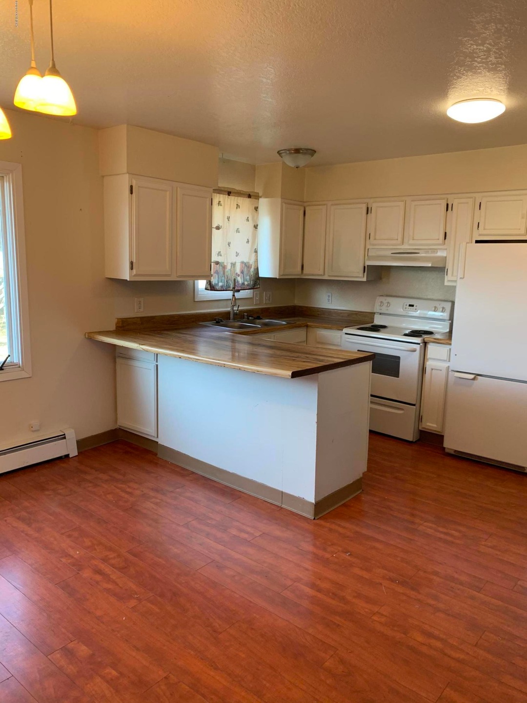 3504 Wyoming Dr unit 2, Anchorage, AK 99517 - photo 1