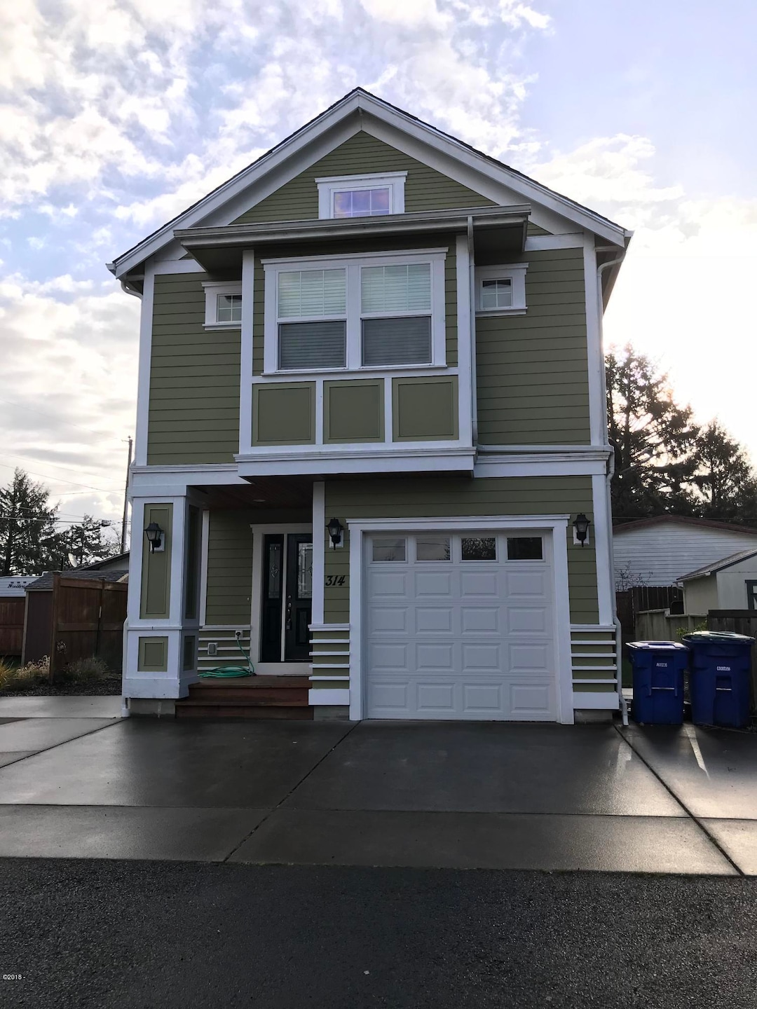 314 SE Surf Ave, Lincoln City, OR 97367 - photo 1