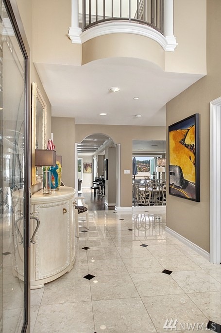 8014 Avalon Place, Mercer Island, WA 98040 - photo 1