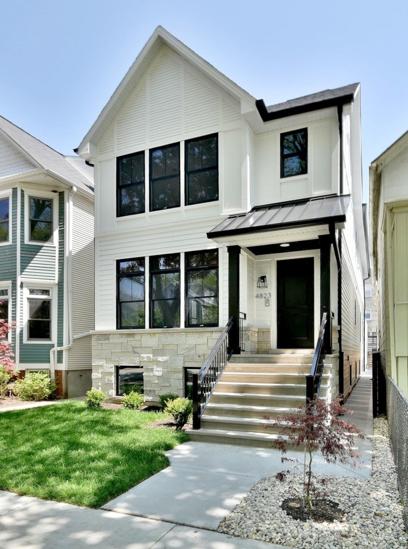 4823 N Seeley Ave, Chicago, IL 60625 - photo 1