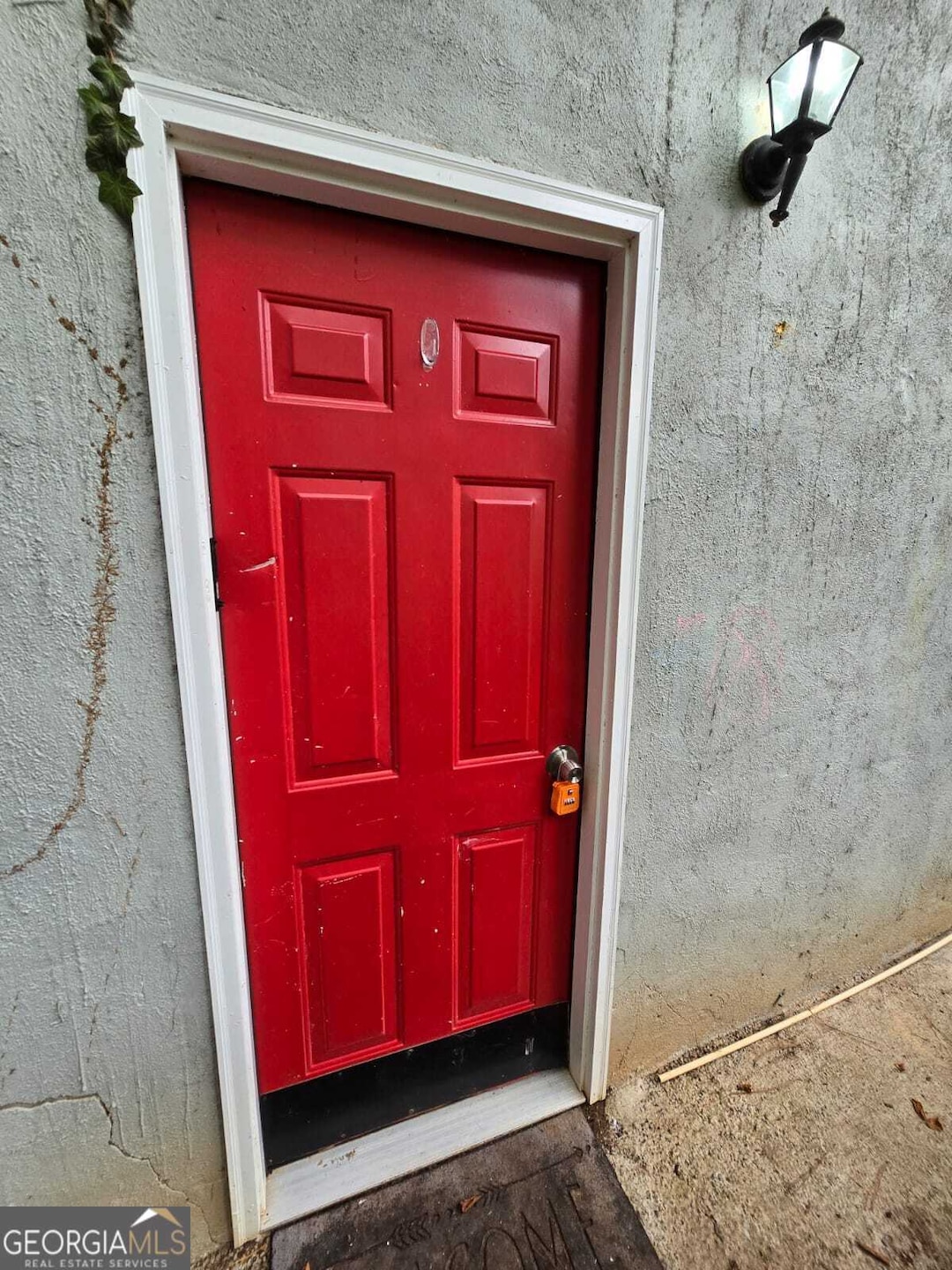 2963 Redwine Rd unit REAR UNIT, Atlanta, GA 30344 - photo 1