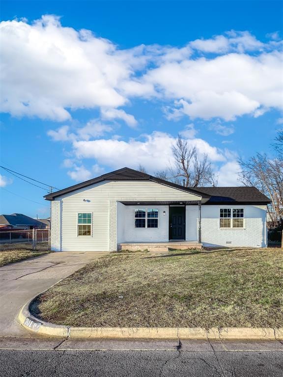 701 SE 60th St, Oklahoma City, OK 73149 - photo 1