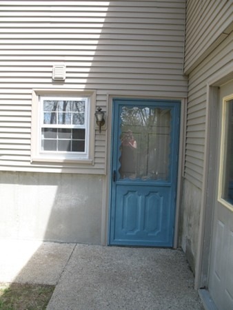 89 Mount Pleasant St unit 2, Milford, MA 01757 - photo 1