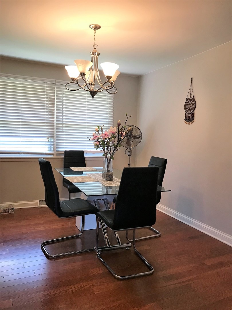 2803 Greenwood Rd, Hazel Crest, IL 60429 - photo 1