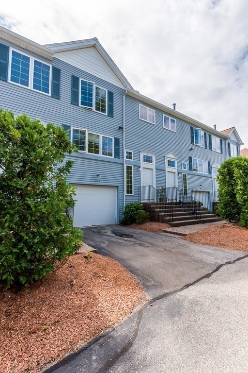 205 Captain Eames Cir, Ashland, MA 01721 - photo 1