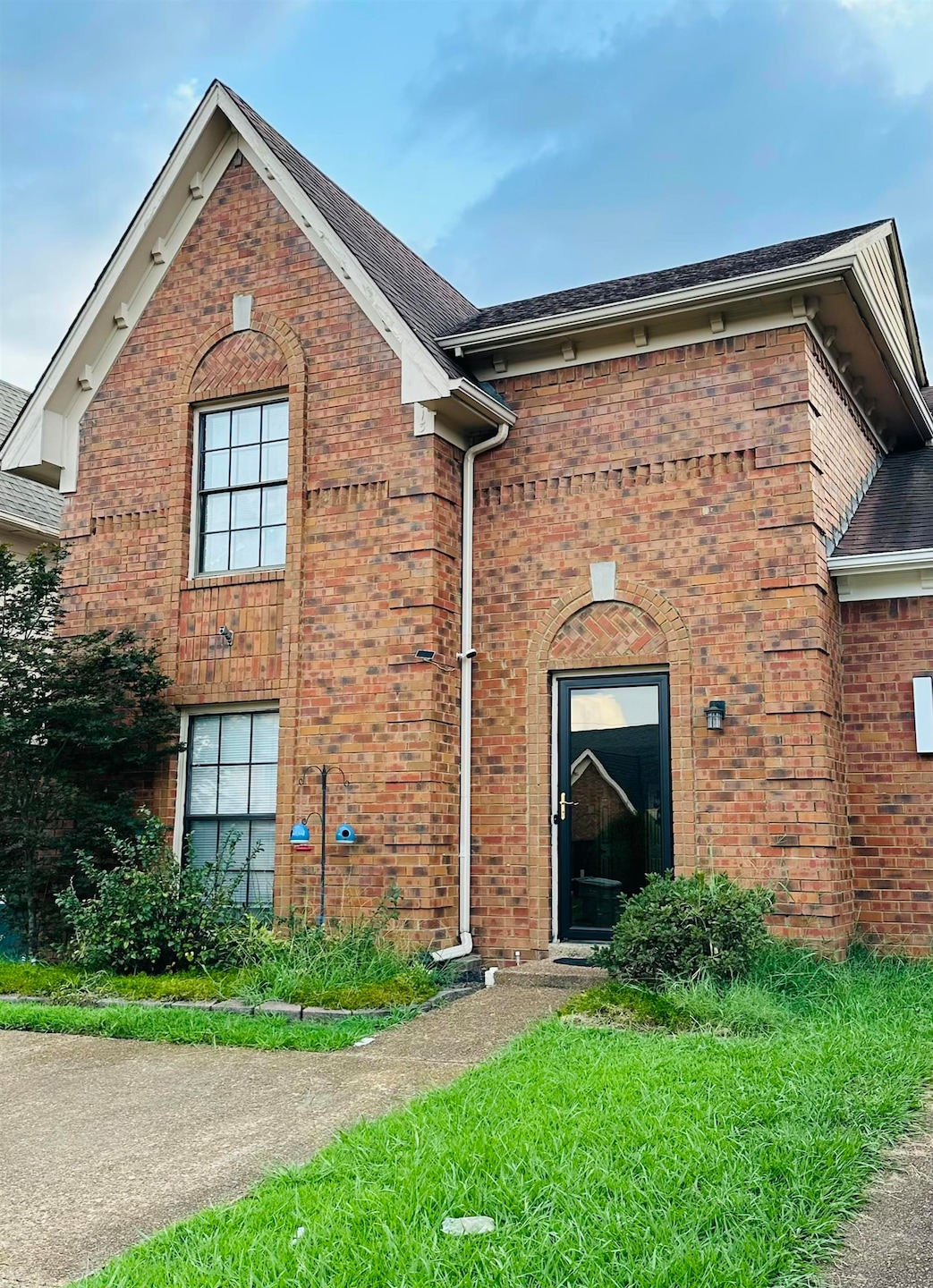 Sold $177,000 • Co-Listing Agent