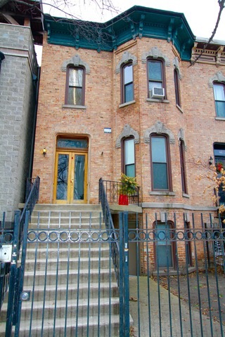 750 S Oakley Blvd, Chicago, IL 60612 - photo 1