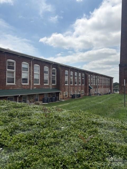 Locke Mill unit 81, Concord, NC 28025 - photo 1