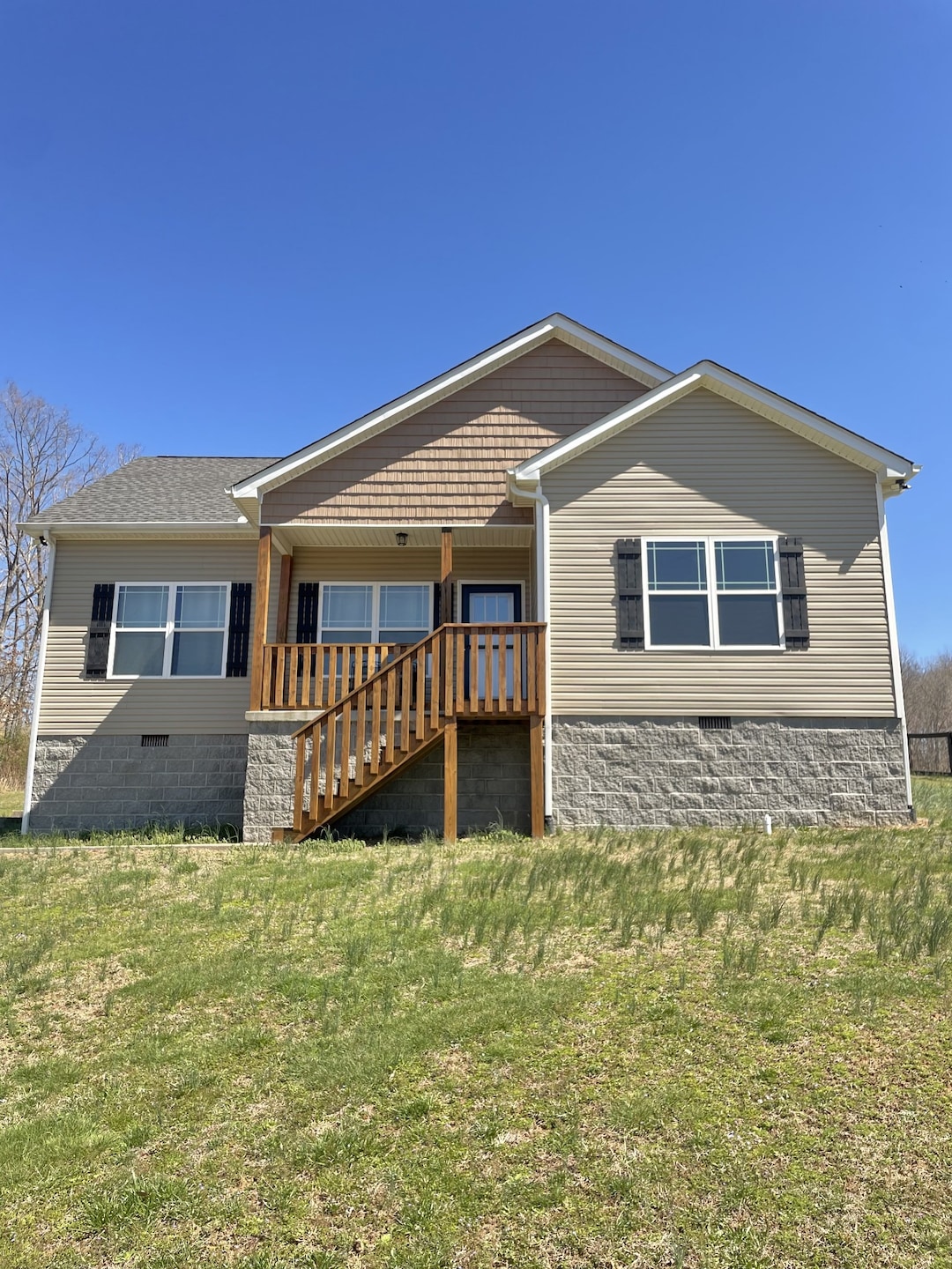 Sold $325,000