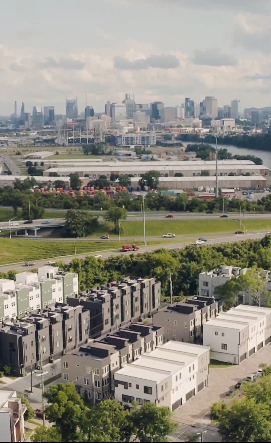 1112 Baptist World Center Dr unit 1, Nashville, TN 37207 - photo 1