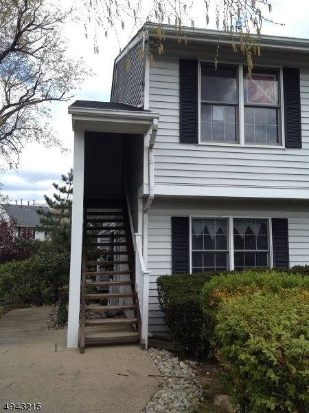 28 Mallard Ct unit 28, Three Bridges, NJ 08887 - photo 1