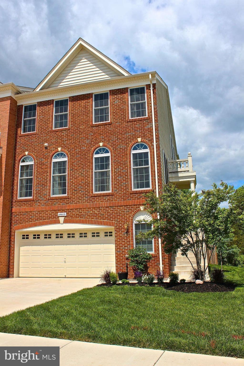 25605 America Square, Chantilly, VA 20152 - photo 1