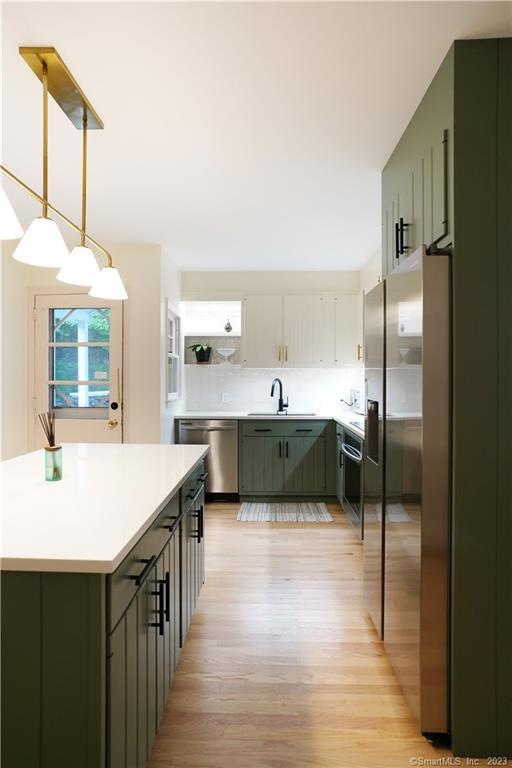 60 Campbell Dr, Stamford, CT 06903 - photo 1