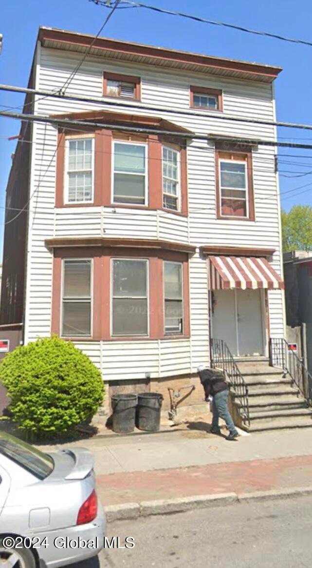 65 Quail St, Albany, NY 12206 - photo 1
