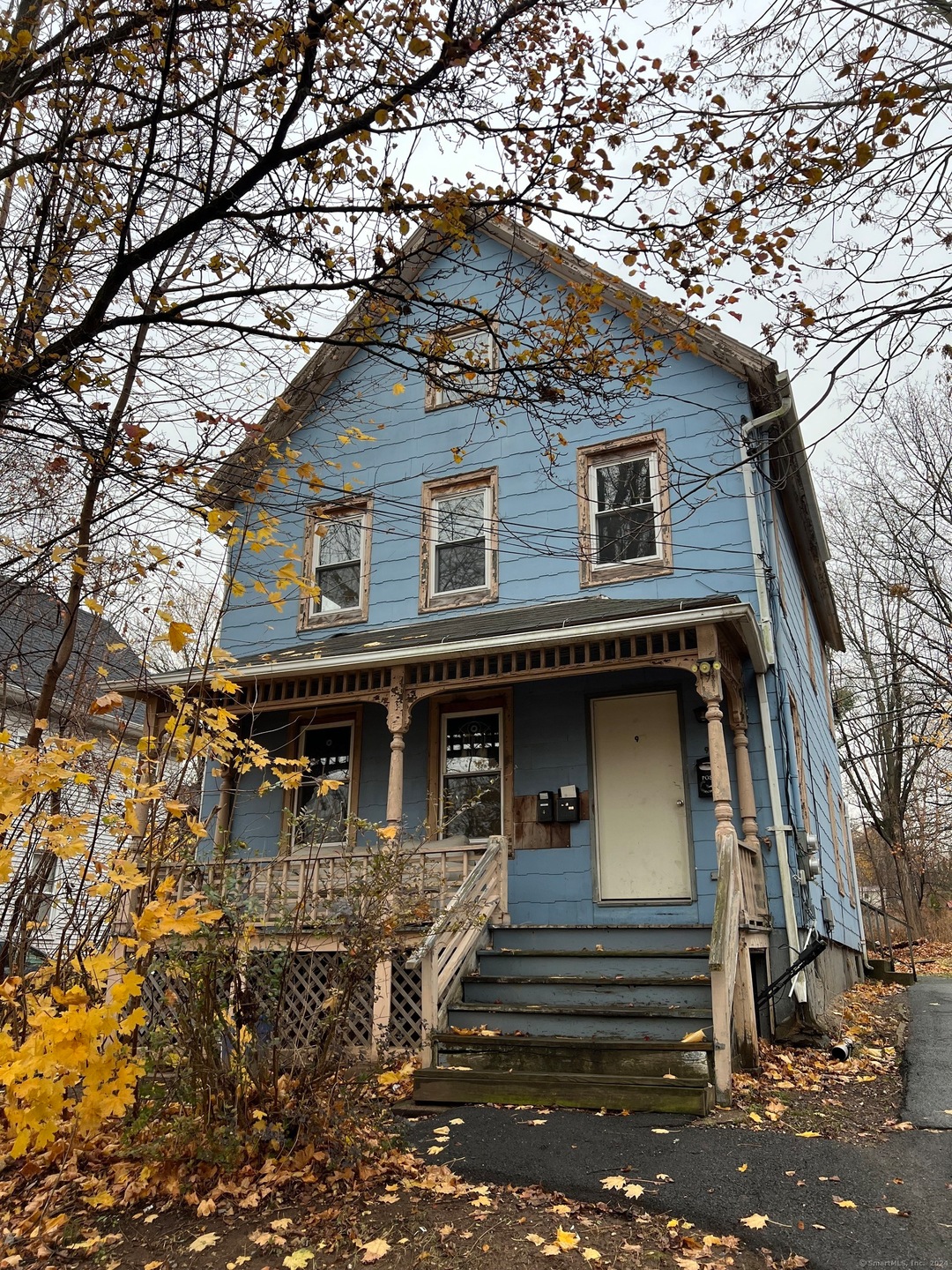 9 Maple Place, Middletown, CT 06457 - photo 1