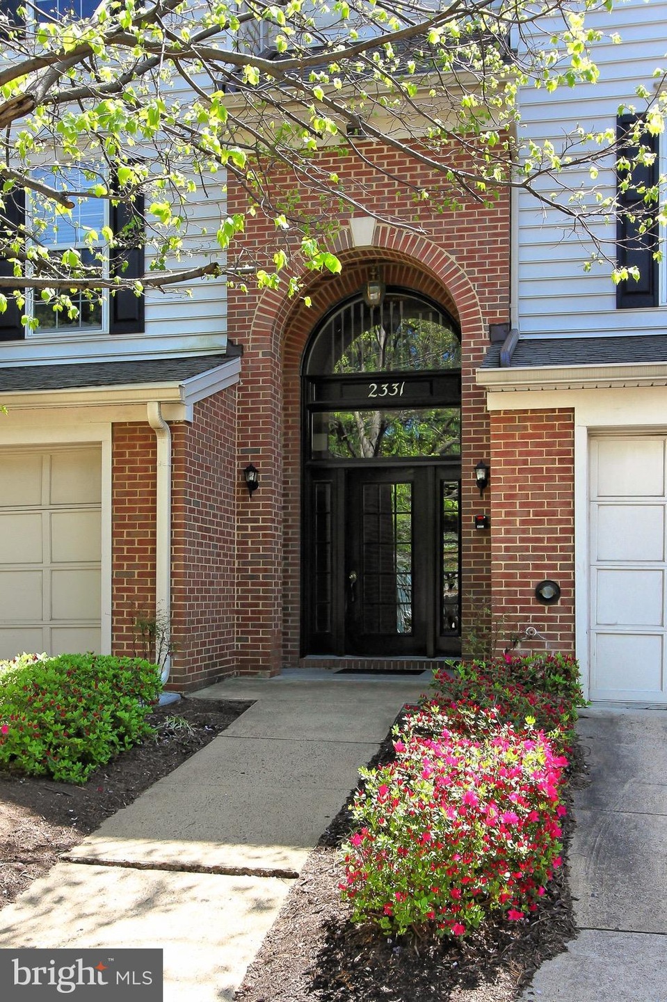 2331 Henshaw Place unit 202, Alexandria, VA 22311 - photo 1