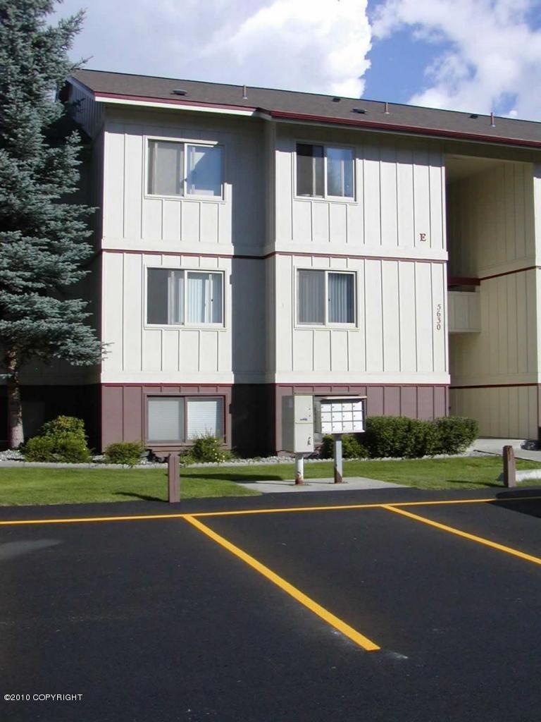 5626 E 40th Ave unit 304E, Anchorage, AK 99504 - photo 1