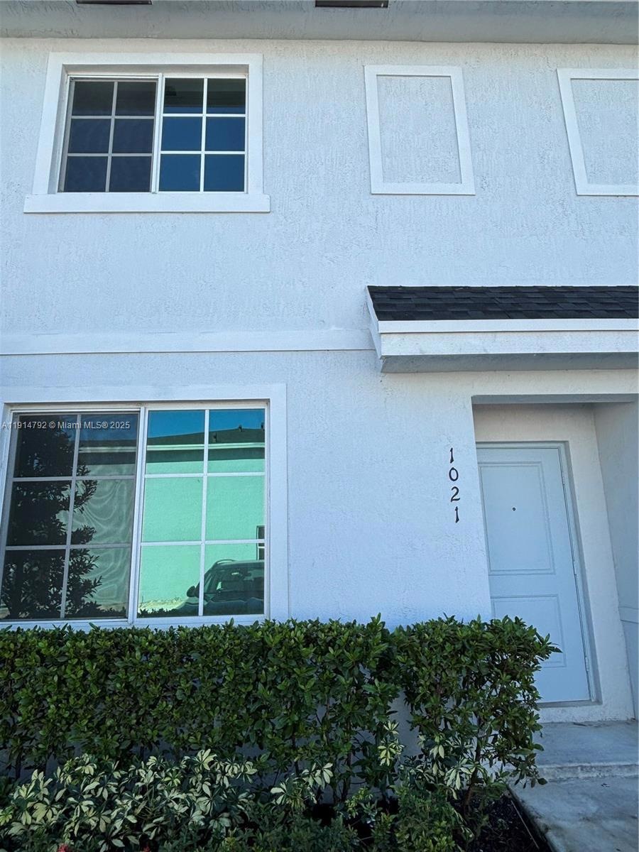 1021 NW 5th Ct unit 1021, Homestead, FL 33034 - photo 1