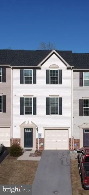 139 Gauley River Path, Falling Waters, WV 25419 - photo 1