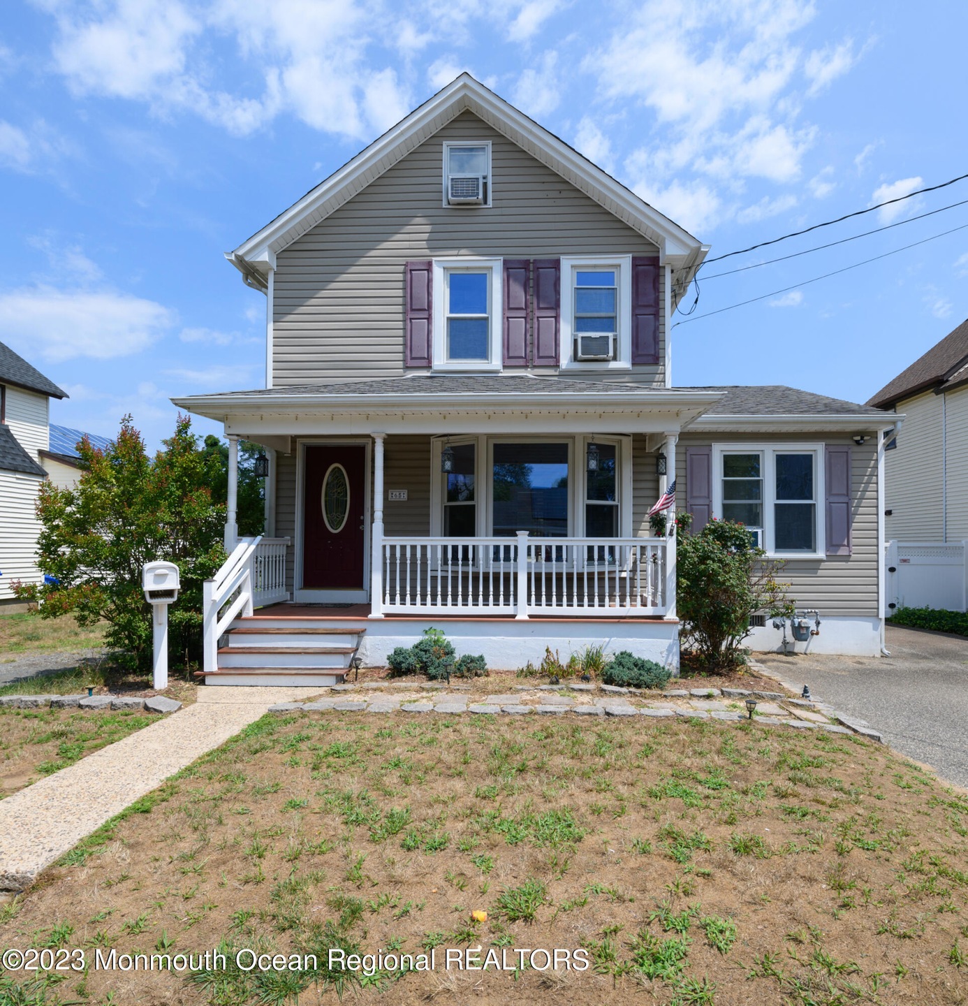 65 Walling Ave, Belford, NJ 07718 - photo 1