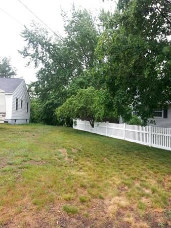 9B Wellman Ave, Nashua, NH 03064 - photo 1