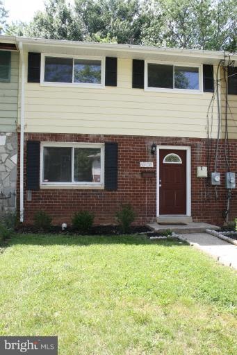 6908 Forest Terrace, Hyattsville, MD 20785 - photo 1