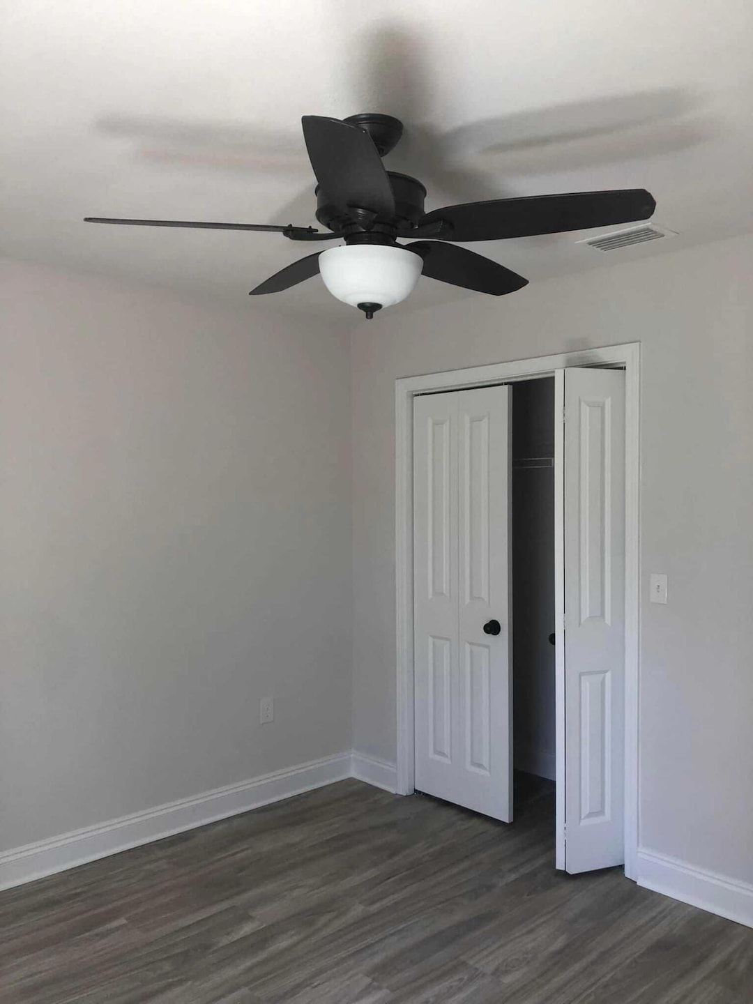 106 Bedroom