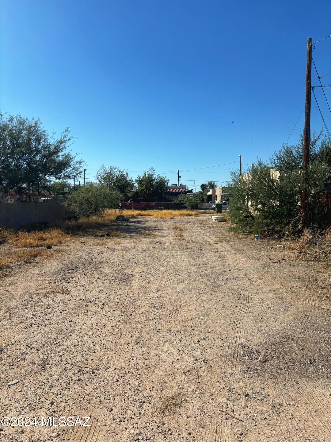 108 W 30th St unit 17, Tucson, AZ 85713 - photo 1