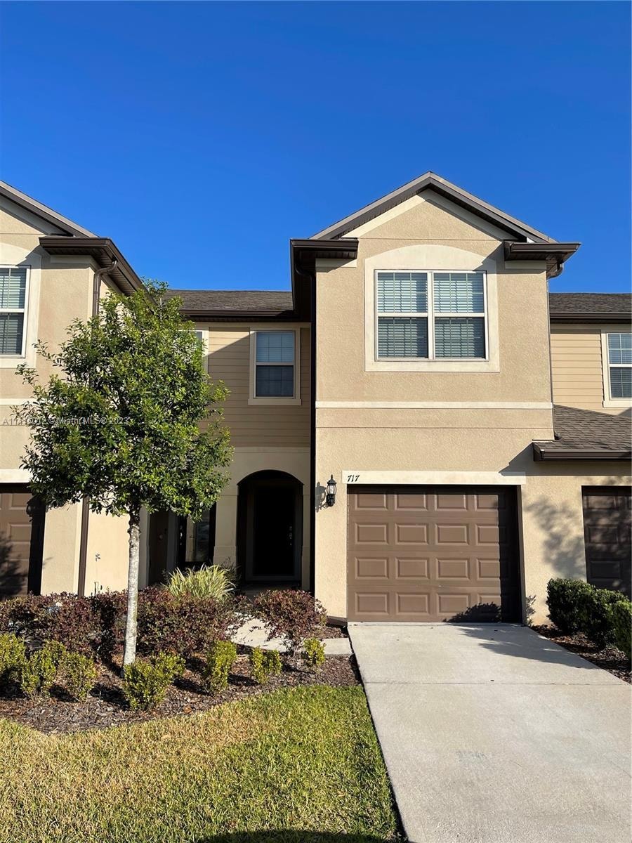 Sold $325,000 • Co-Listing Agent