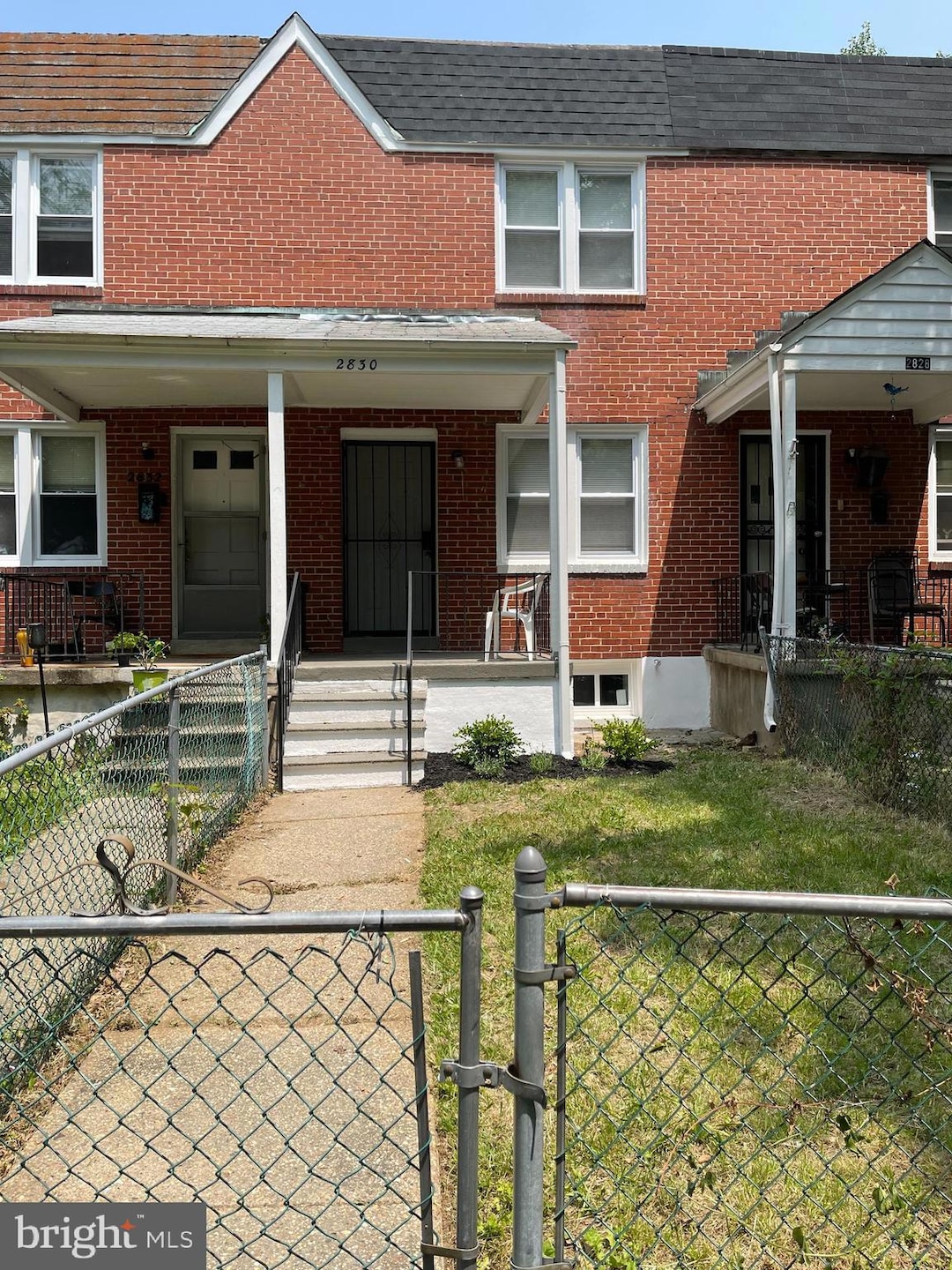 2830 Edgecombe Cir S, Baltimore, MD 21215 - photo 1