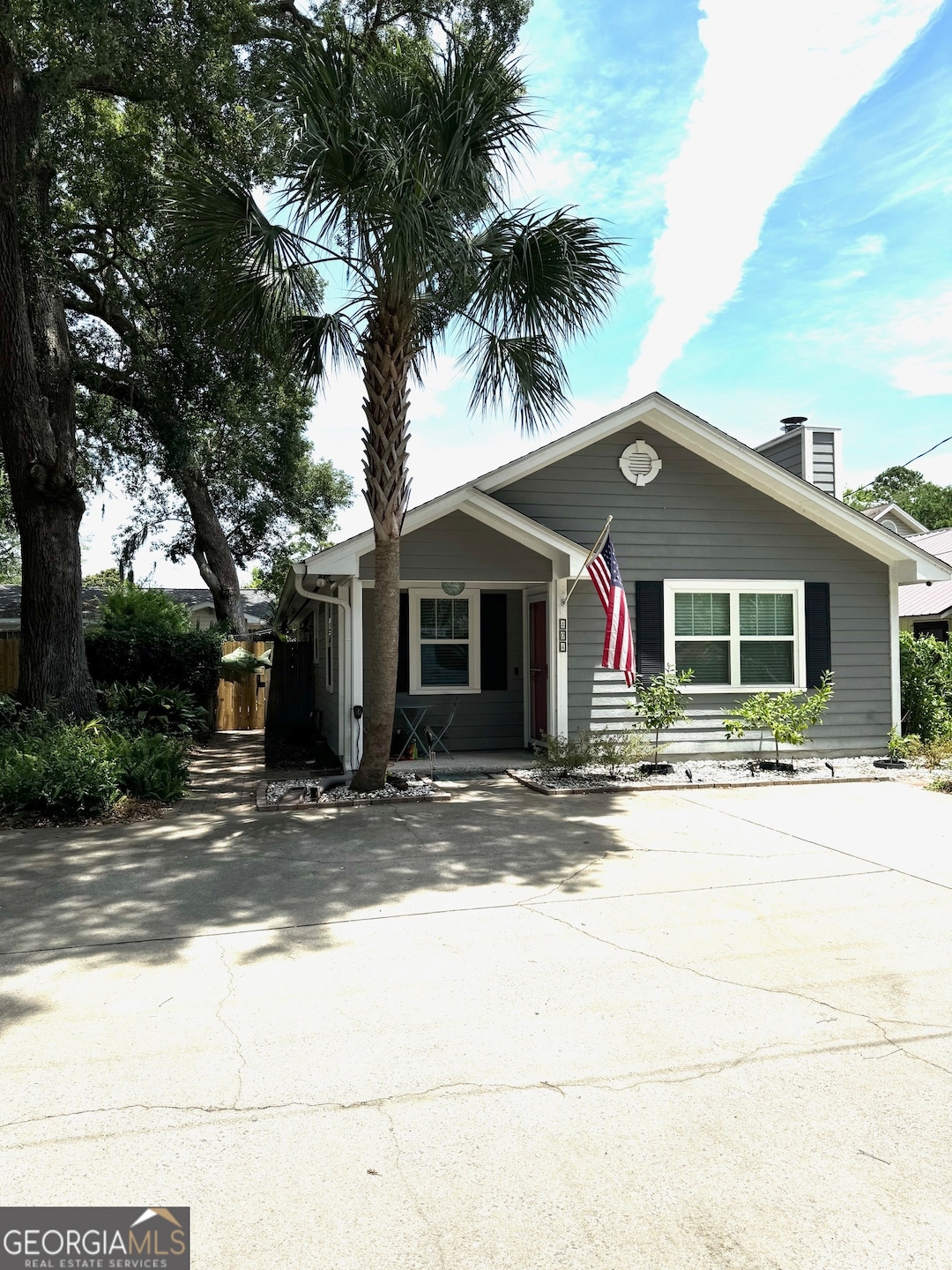 Welcome to 404 Palmetto Street