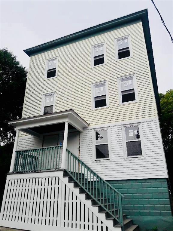 8 Mount Vernon St, Biddeford, ME 04005 - photo 1
