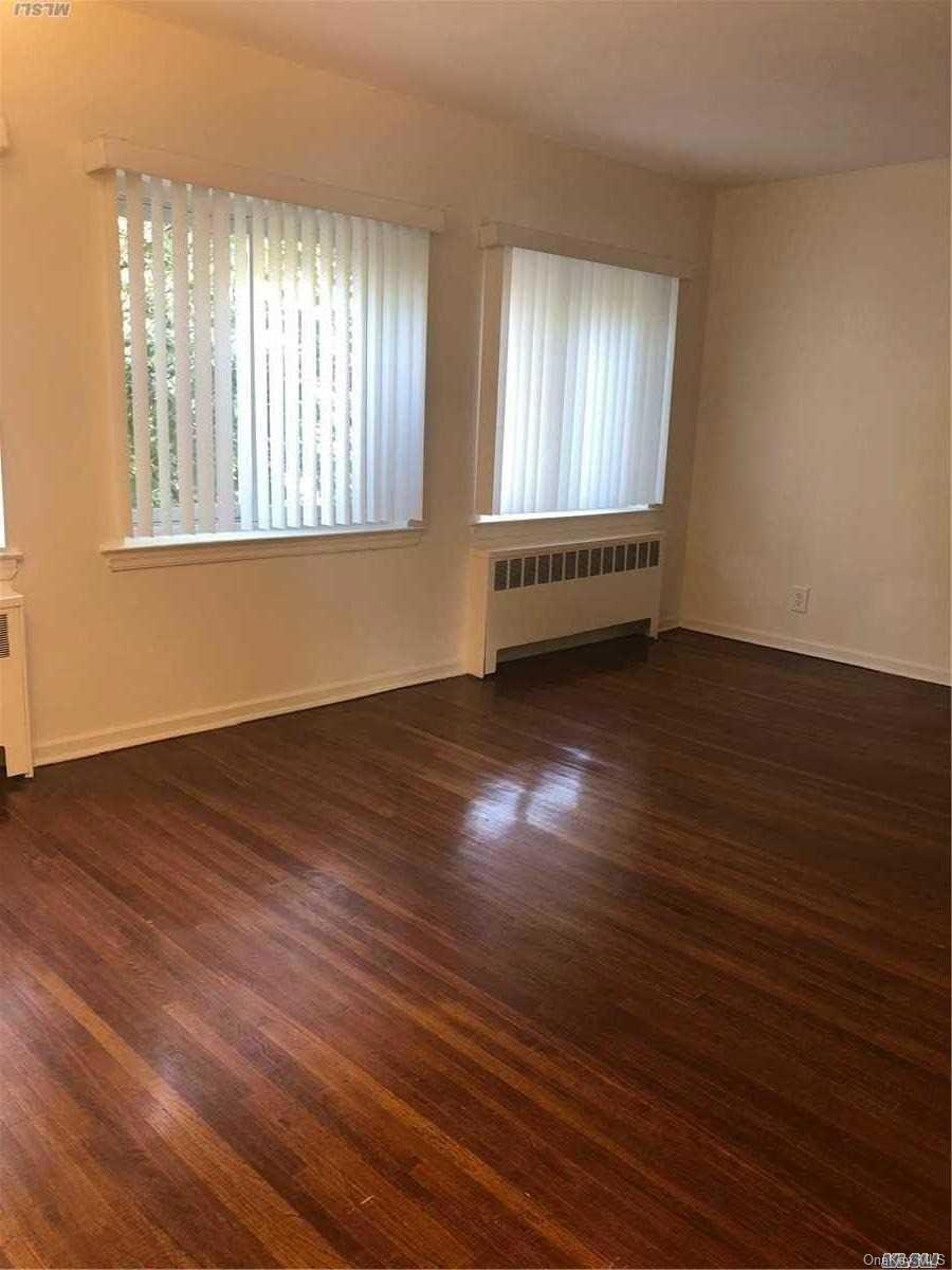 75-74 199th St unit 2, Flushing, NY 11366 - photo 1