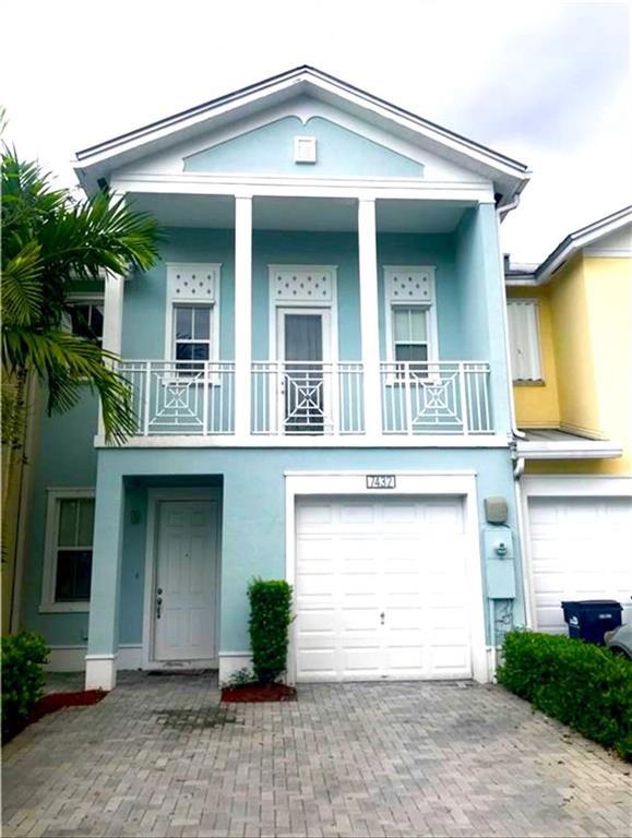 7432 NW 107th Ct, Doral, FL 33178 - photo 1