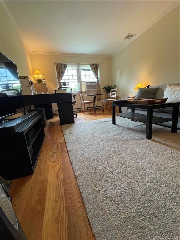 24 Morehouse Ln, Norwalk, CT 06850 - photo 1