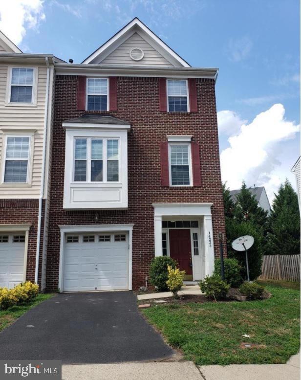 14228 Legend Glen Ct, Gainesville, VA 20155 - photo 1
