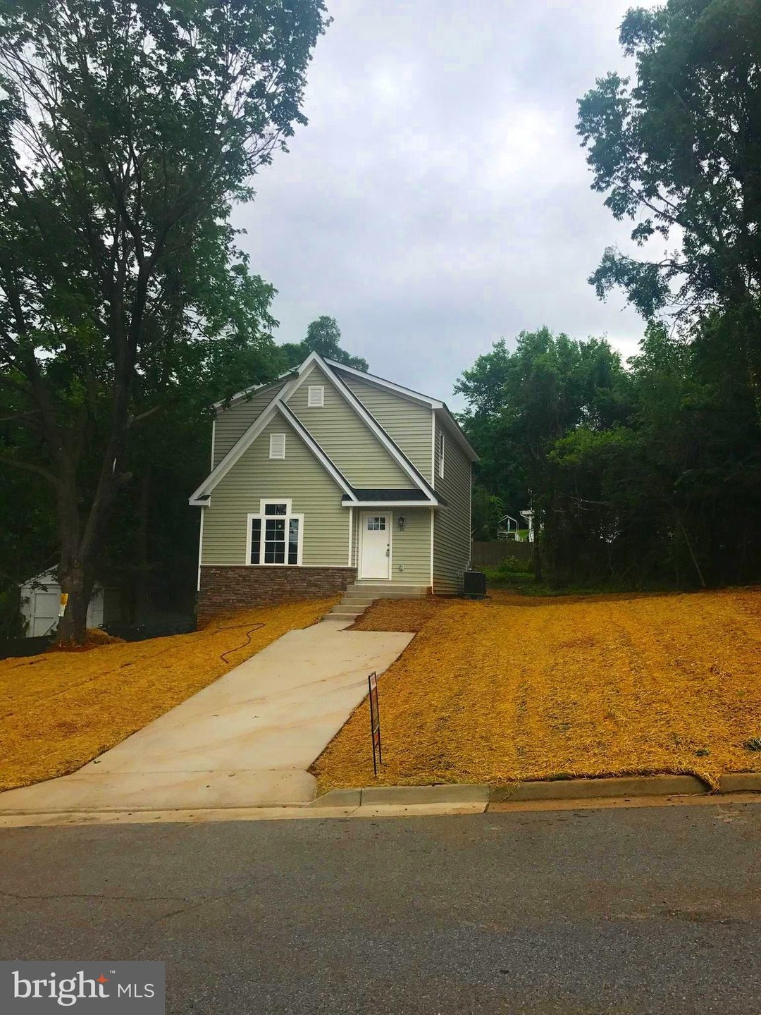 20 E 13th St, Front Royal, VA 22630 - photo 1