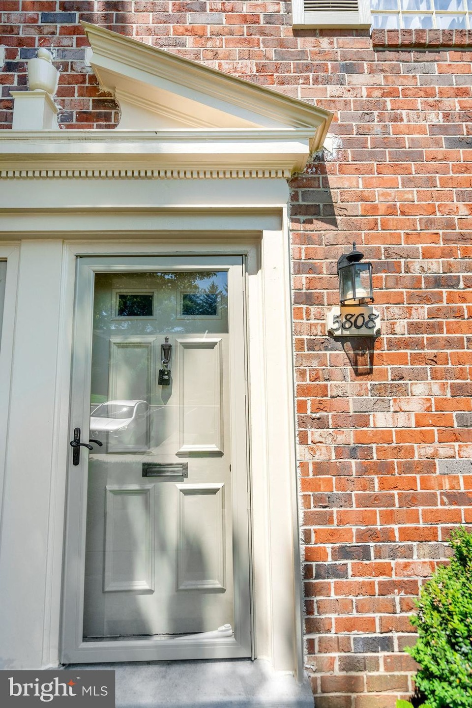 5808 Torington Dr unit 864, Springfield, VA 22152 - photo 1