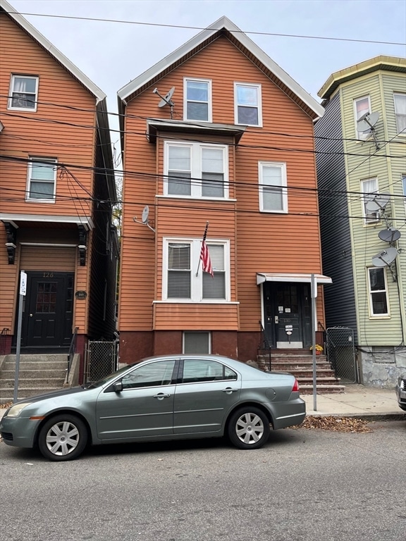 For Rent $2,400/month