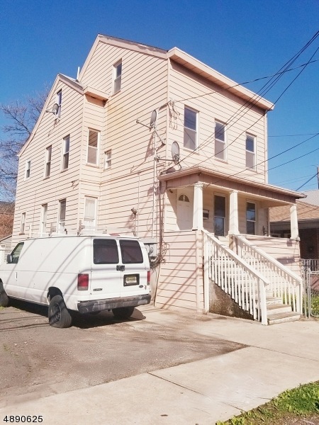 164-166 Pennsylvania Ave, Paterson, NJ 07503 - photo 1