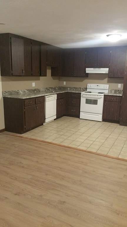 566 Washington St unit 999, Boston, MA 02124 - photo 1