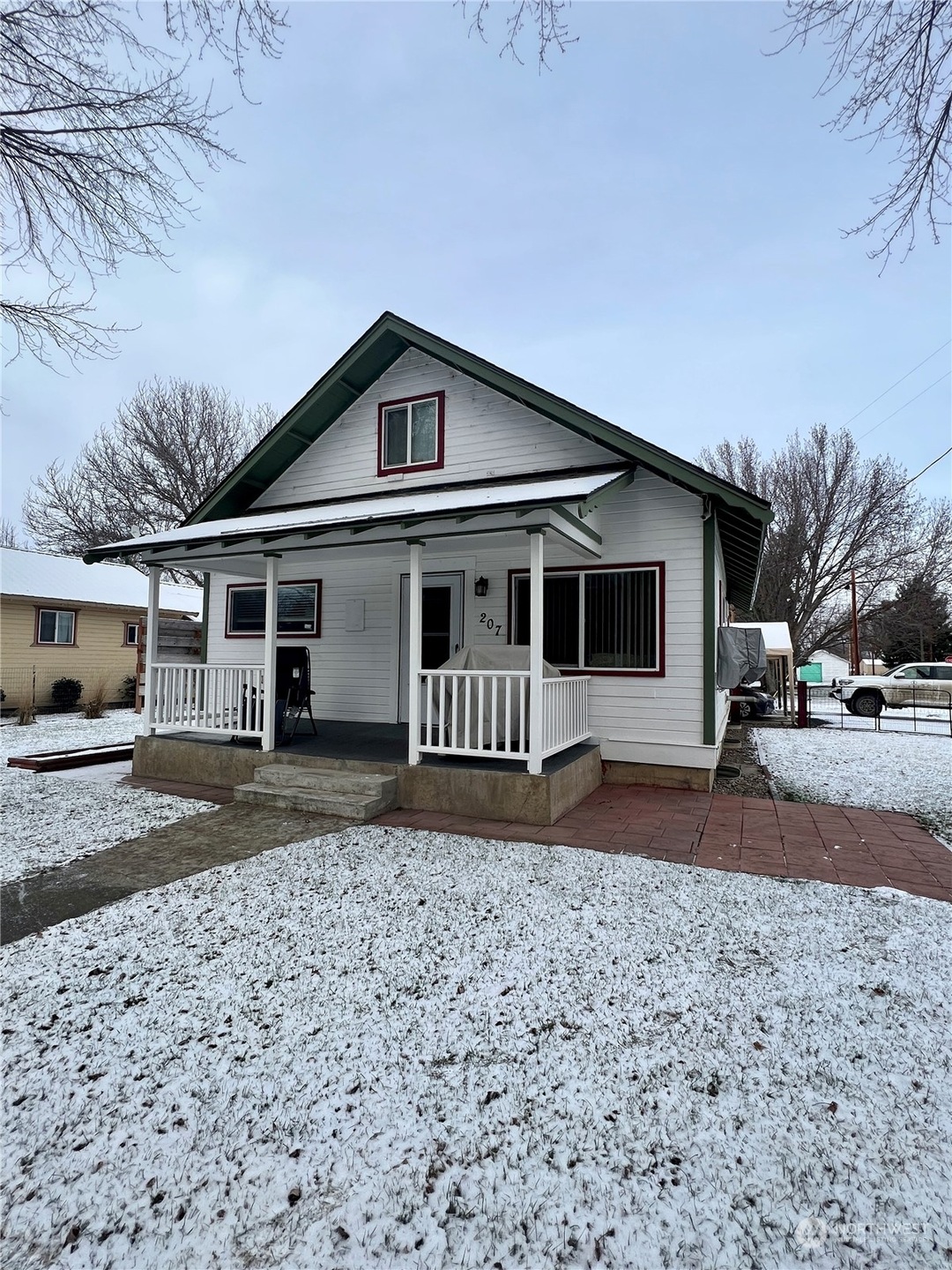207 Pataha St, Starbuck, WA 99359 MLS NWM2191531