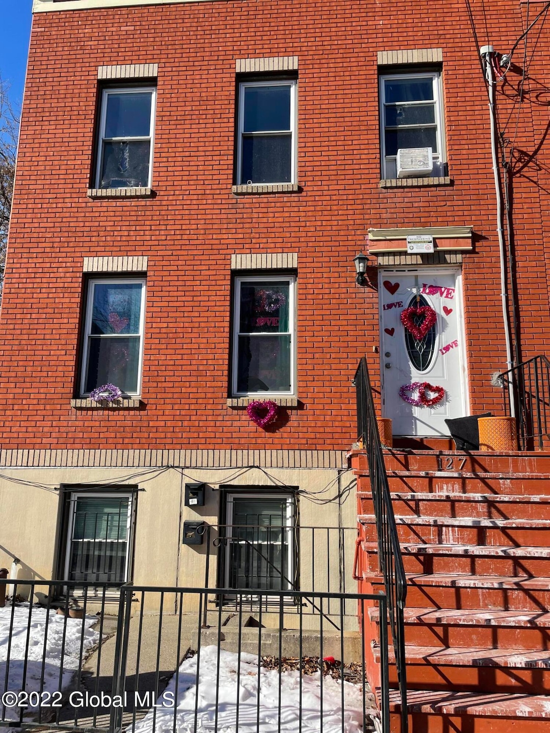 Sold $180,000 • Co-Listing Agent