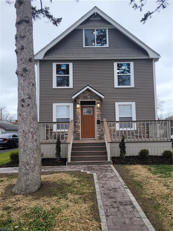 1863 E 33rd St, Lorain, OH 44055 - photo 1