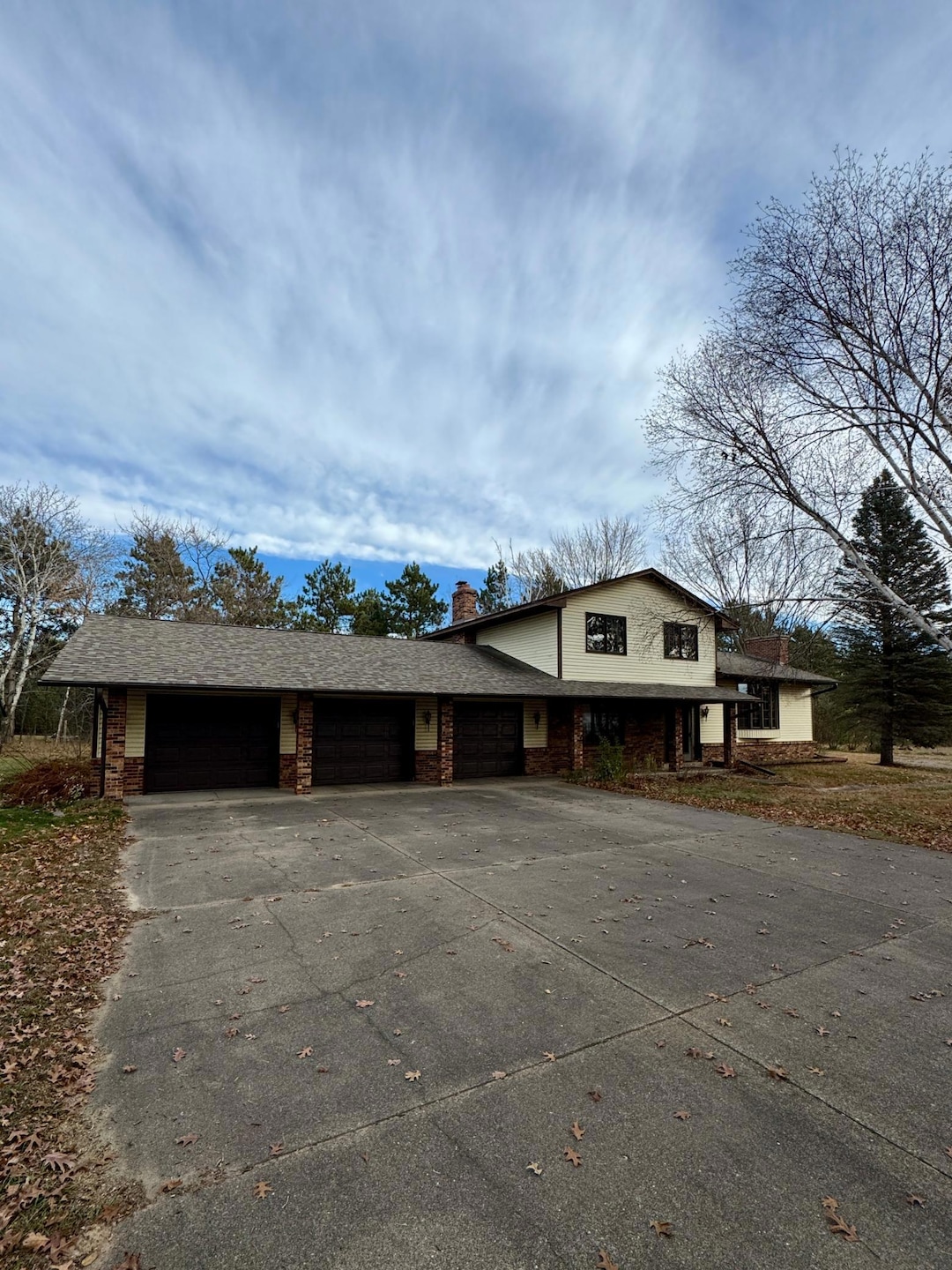 For Rent $3,000/month • Co-Listing Agent