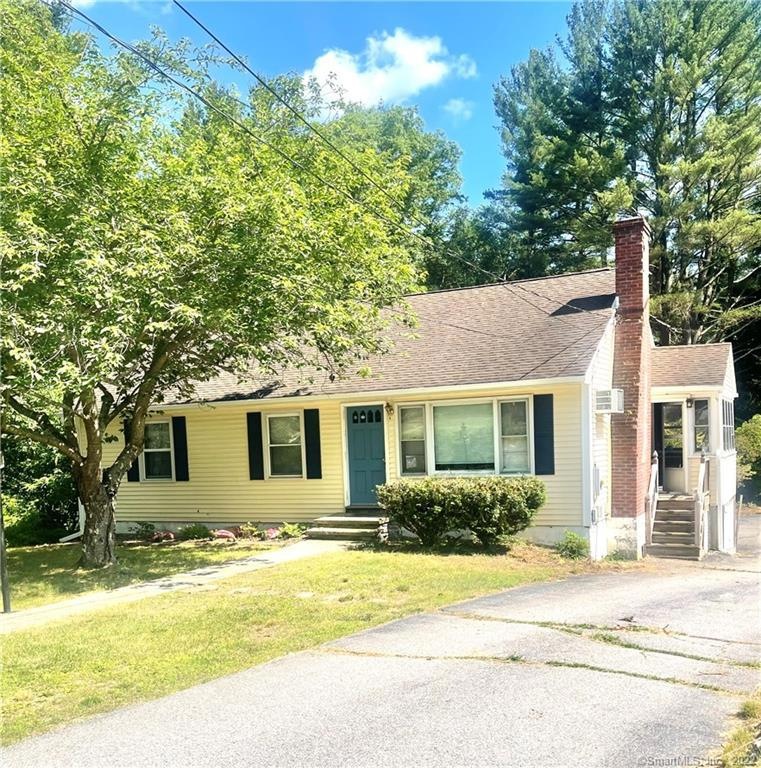 207 Walnut St, Putnam, CT 06260 - photo 1