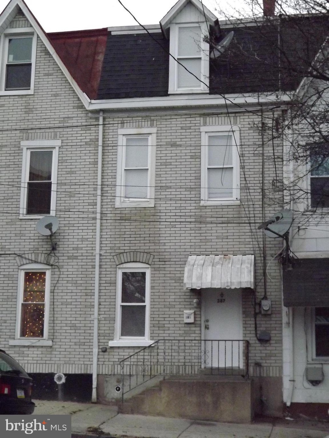 387 W Allen St, Allentown, PA 18102 - photo 1