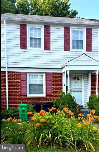 For Sale $319,900 • Co-Listing Agent