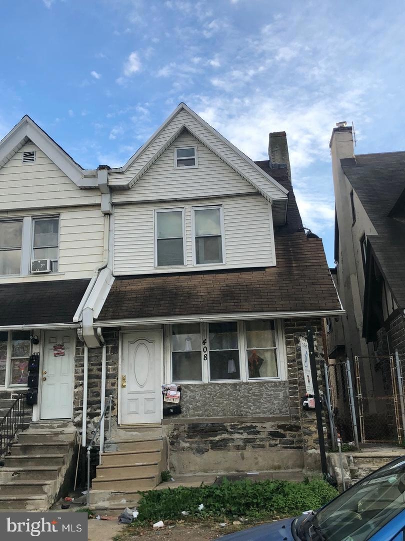 For Rent $975/month